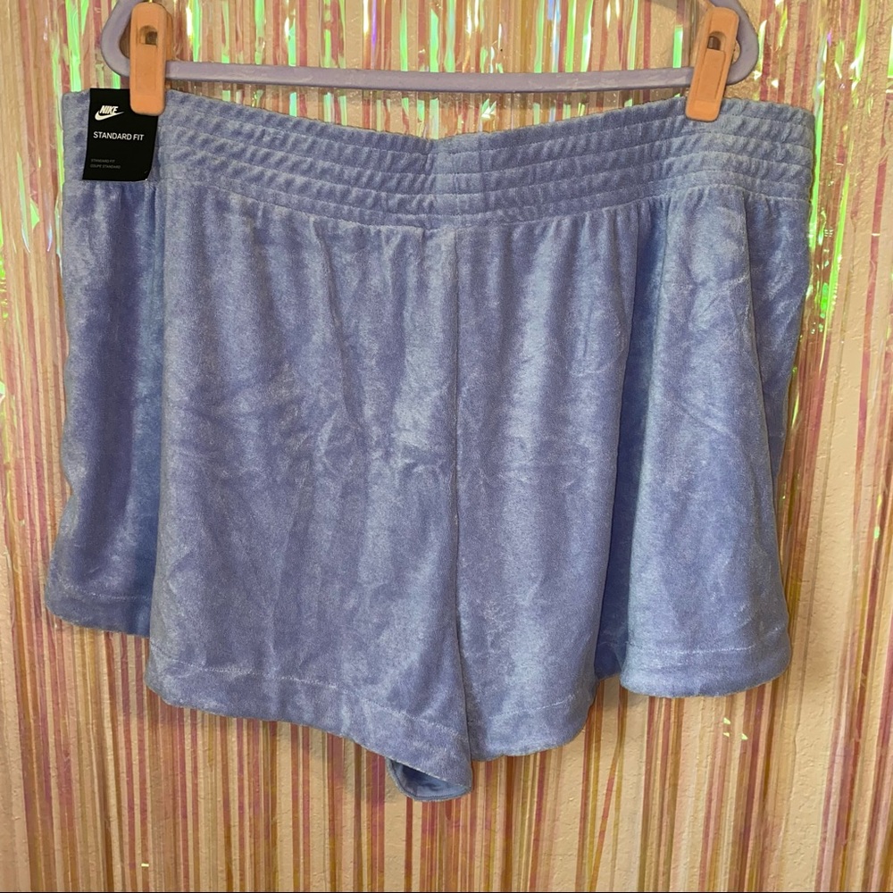Nike Retro Snap Shorts - Picture 10 of 13